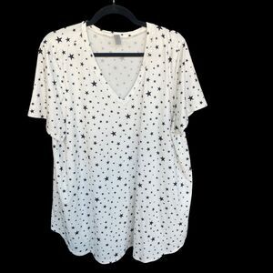 Honeyme Curvy Top Womens Plus Size XXL 2X V-neck White Black Stars Stretchy